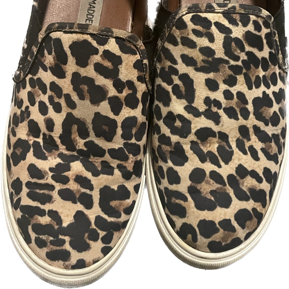 Steve Madden Flats